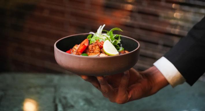 Reesa London photo 3