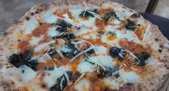 Pizzeria El Sombrero photo 3