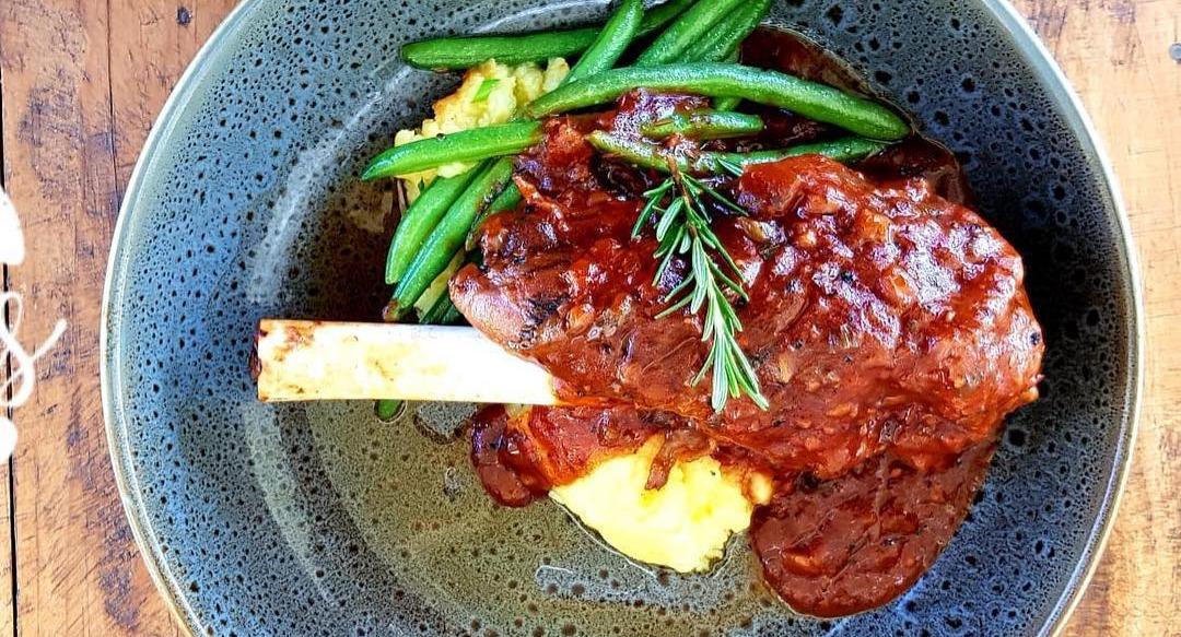 Bay Bay's on Scarborough photo 5