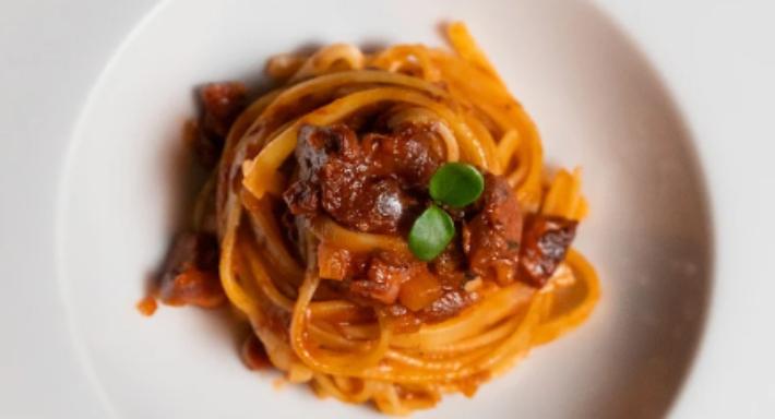 Oggi Restaurant & Cocktail Bar photo 2