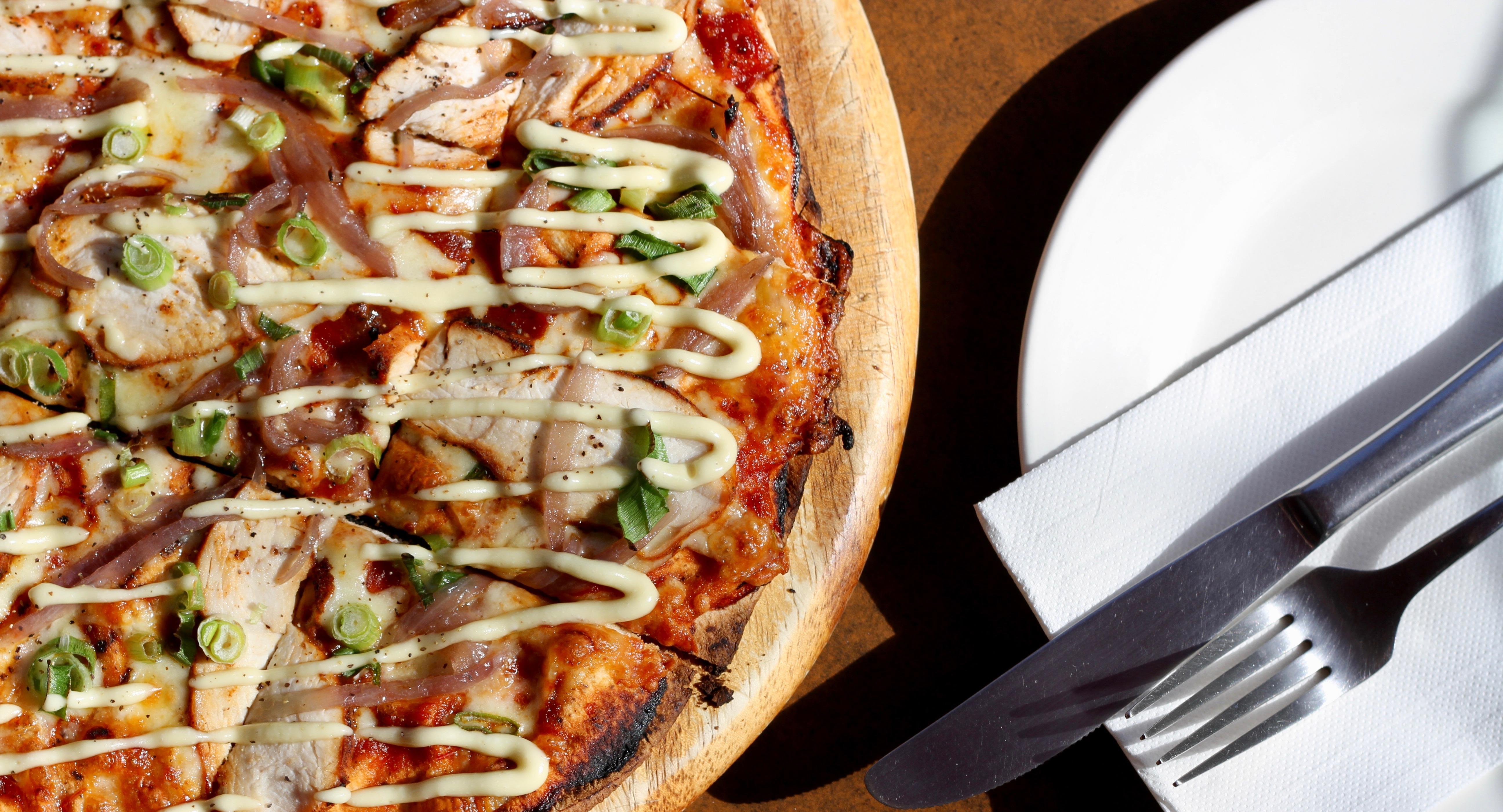 Cabinet Bar & Balcony photo 2