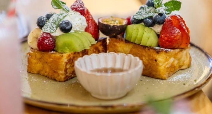 Chakra Cafe (Coffee, Breakfast & Brunch) photo 5