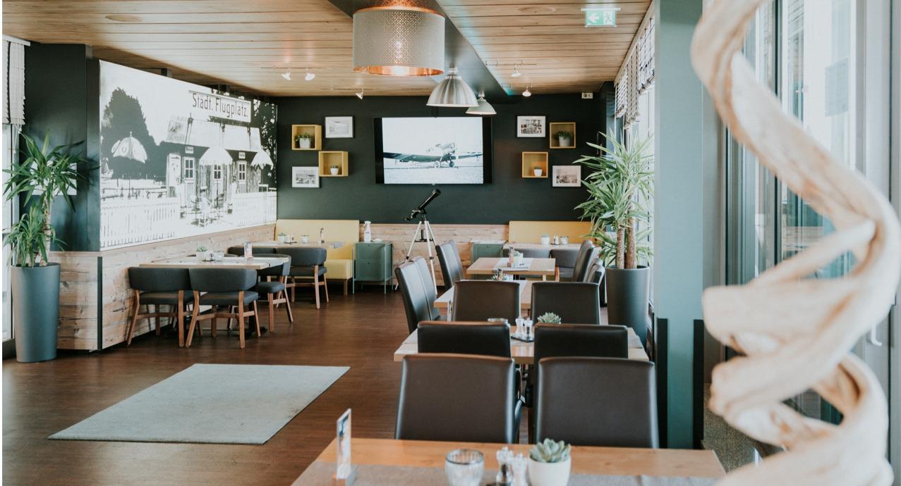 „DAS WOLFGANG“ – Panorama Lounge und Restaurant photo 4