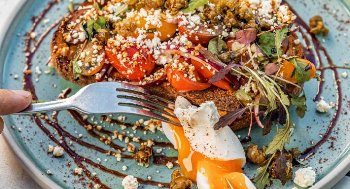 De’Assis Narrabeen photo 3