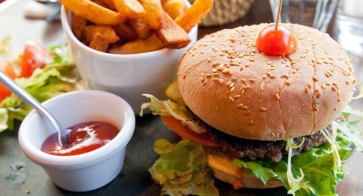 Dante's Bar Caffè photo 3