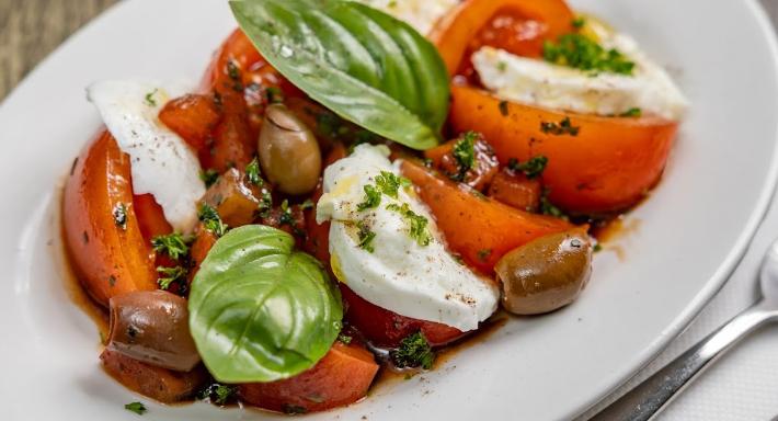 La Gusto Ristorante photo 2