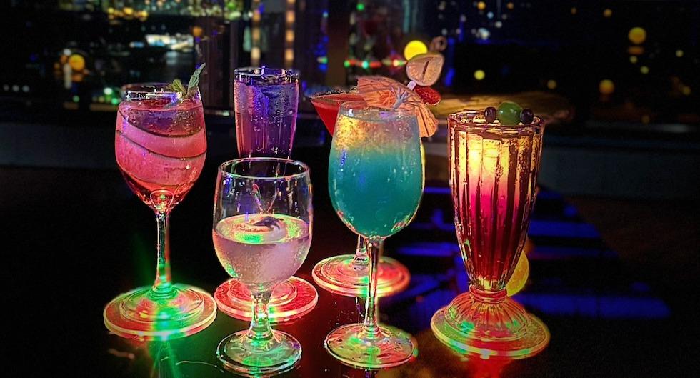 Moon Rooftop Bar & Lounge photo 2