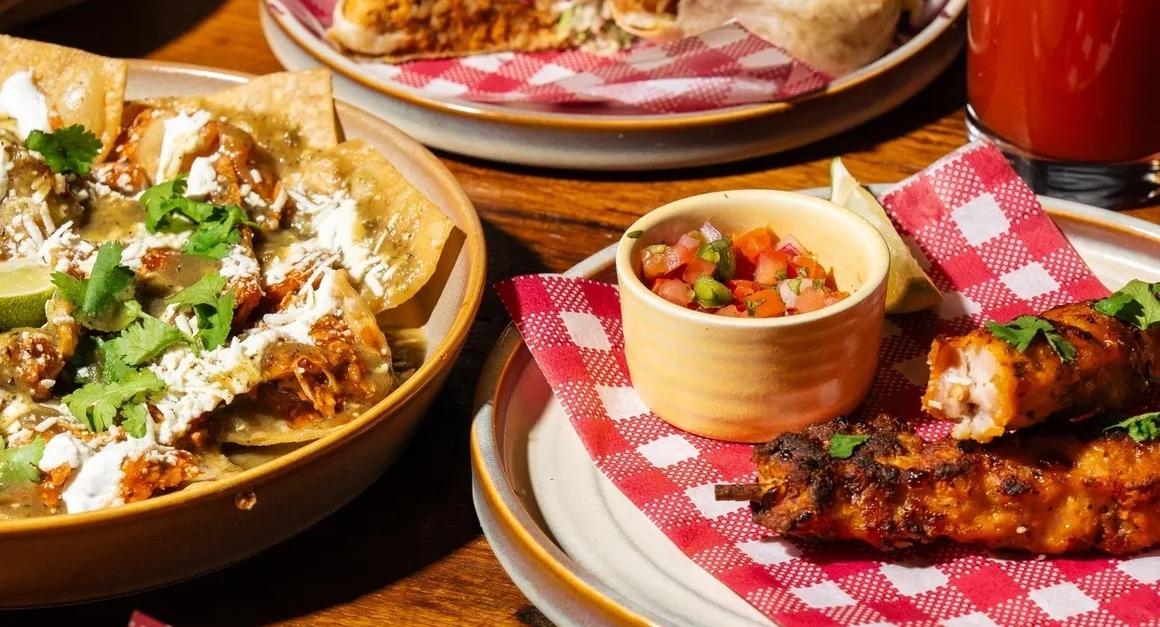 Holy Guacamole Latin Cantina photo 4