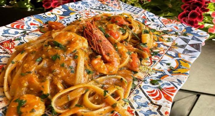 Cosi Ri Capricciu - Piazza Umberto I photo 2