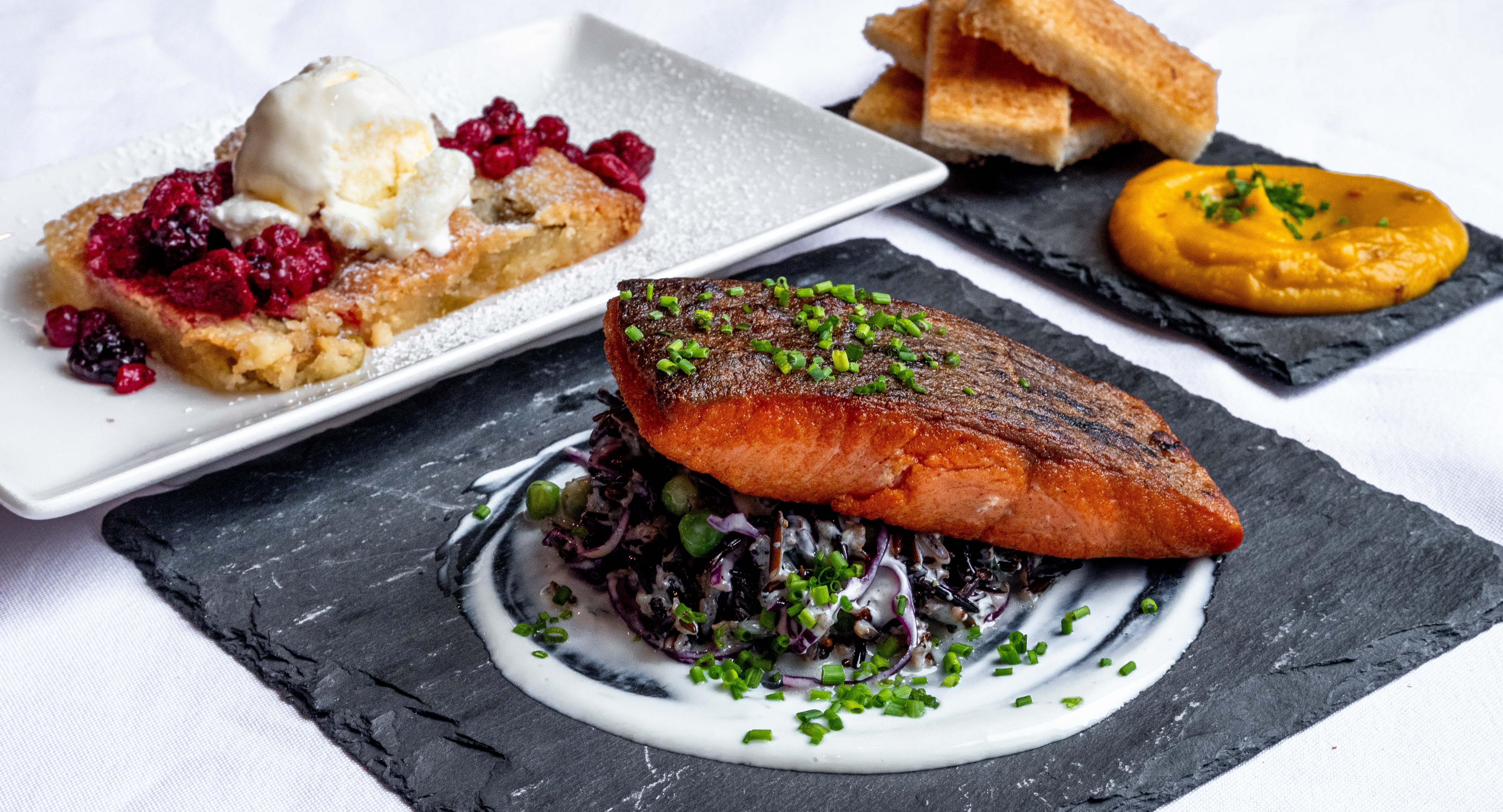 Cosmo Restaurant @ Dorsett Changi City Singapore