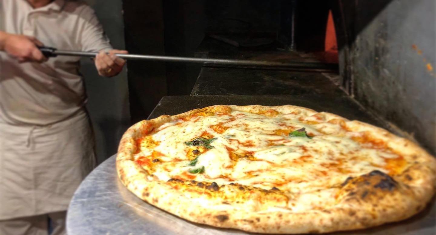 Pizzeria Martucci - Chiaia photo 5