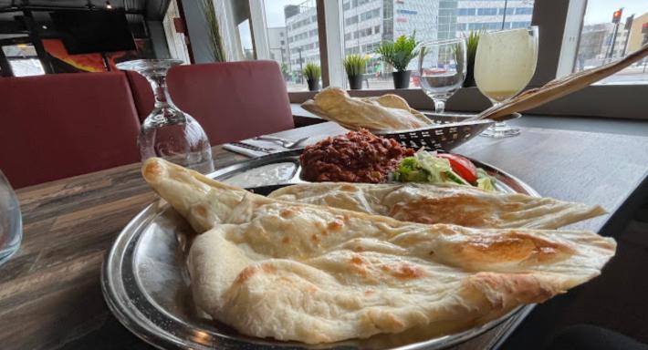 Akhanda Nepalilainen Ravintola photo 2