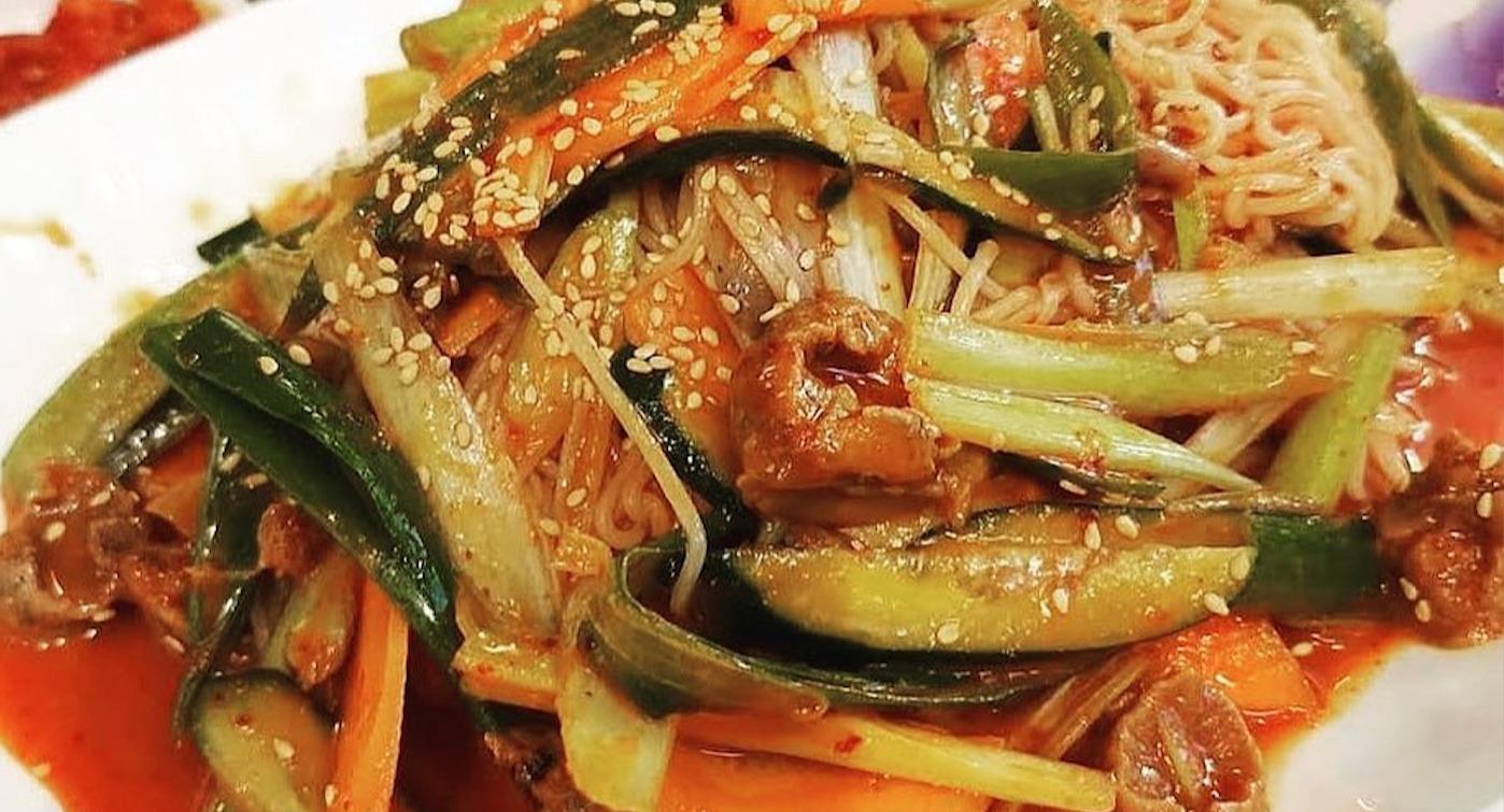 Gagahoho Ox Bone Soup photo 3