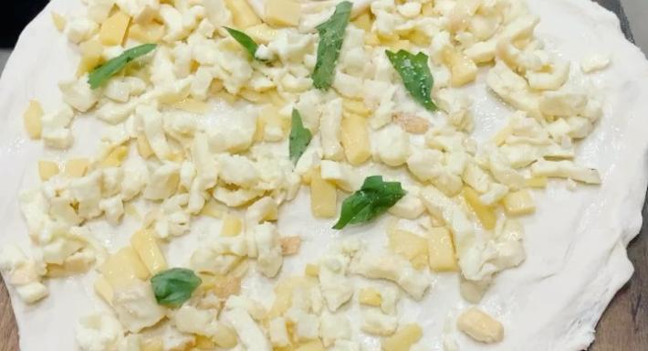 Vecchia Napoli pizzeria photo 5