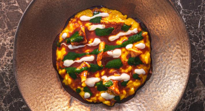 RAW restaurant photo 3