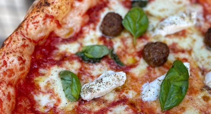 Pizzeria Chateau - F.lli De Rosa photo 4