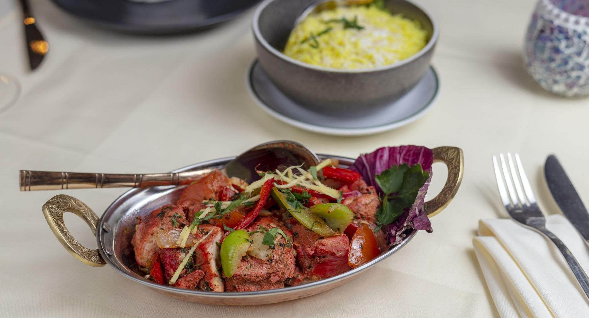 TAJ  Indisches Restaurant & Bar