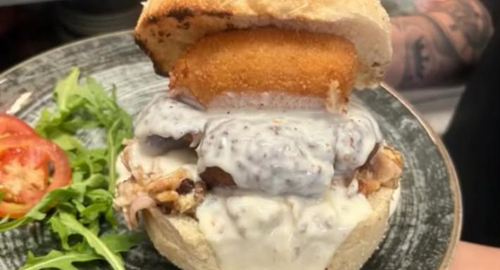 kairos the family pub photo 2