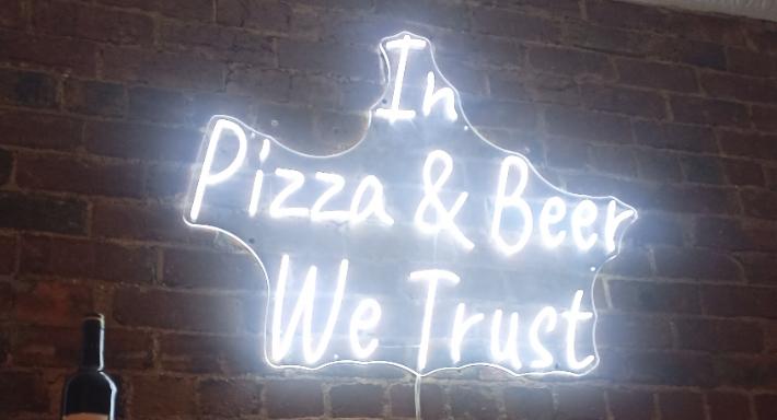 Pezzetinos Pizza & Bar