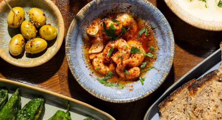 Teez Bar & Kitchen photo 2