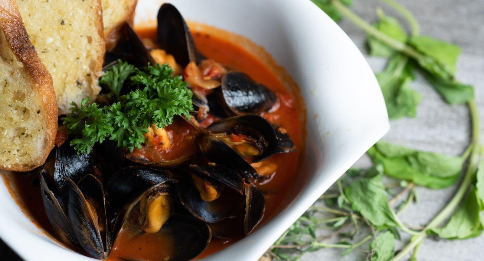 georges - Waterfront photo 3