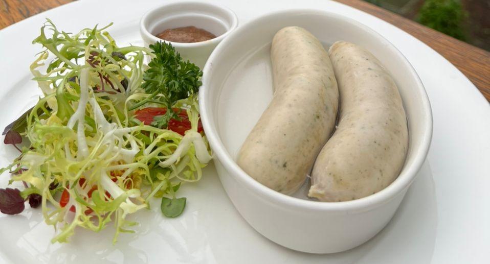 BB&B - Bread, Beer & Brez'n (Killiney Road) - Biergarten & Restaurant photo 3