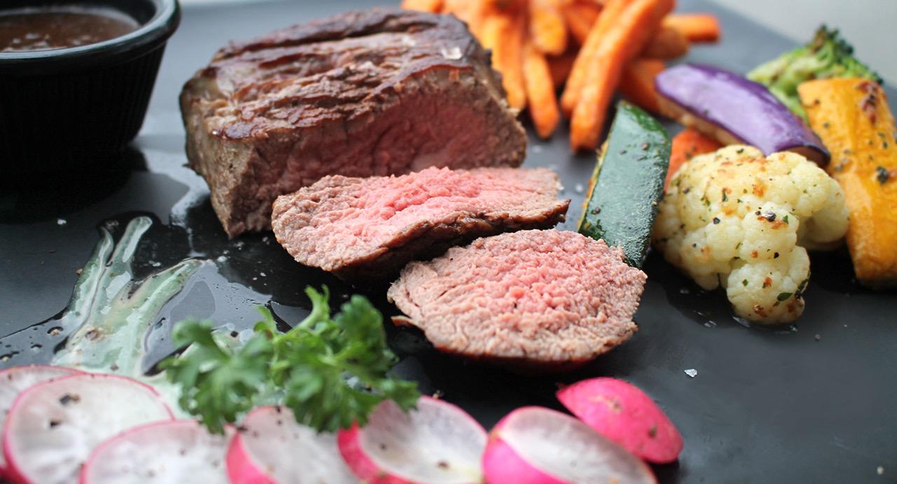 Saturday House photo 2