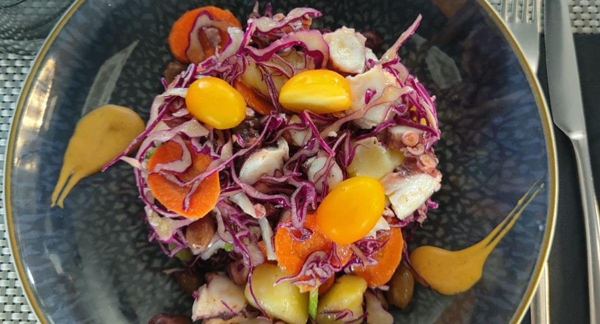 SoHo Home - brand by SoHo Café group photo 3