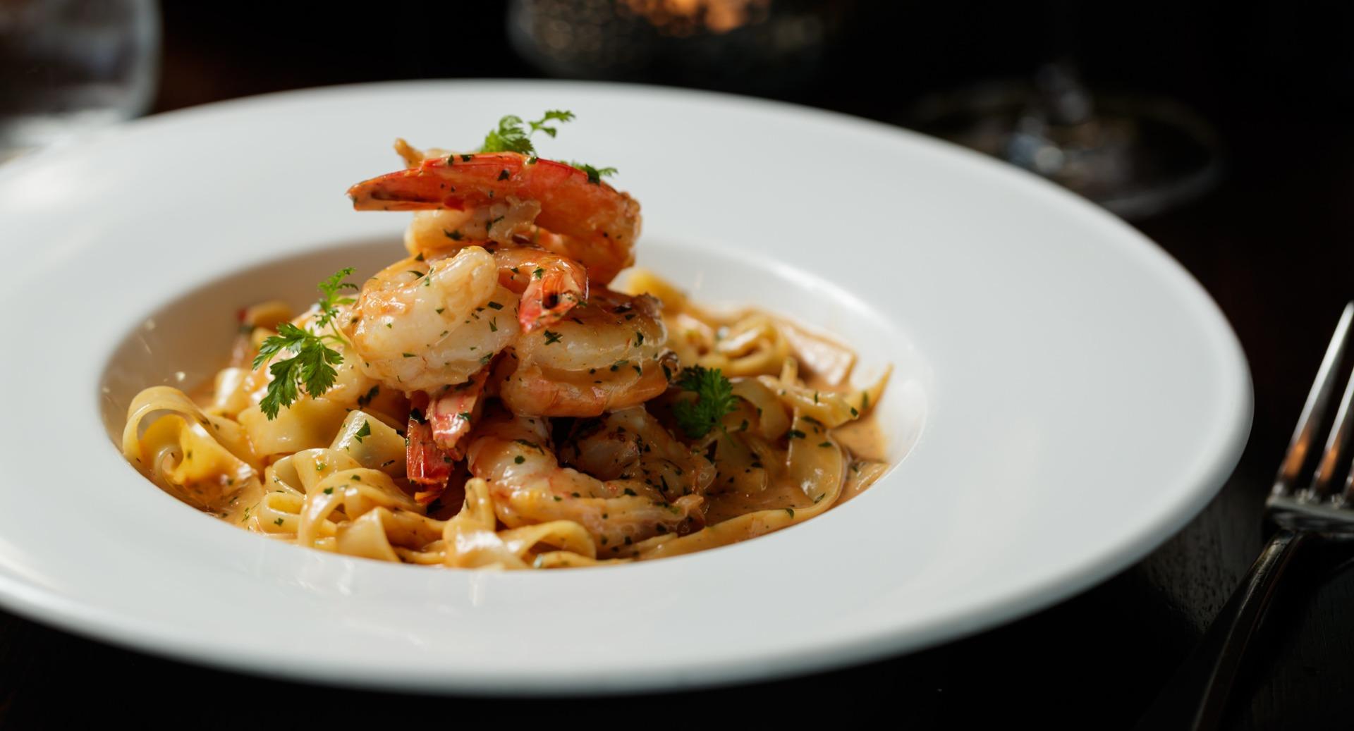 Skyline Bar & Restaurant