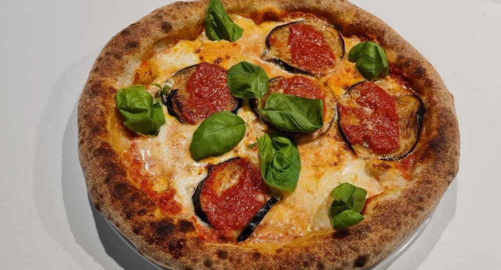 A pizza House photo 5