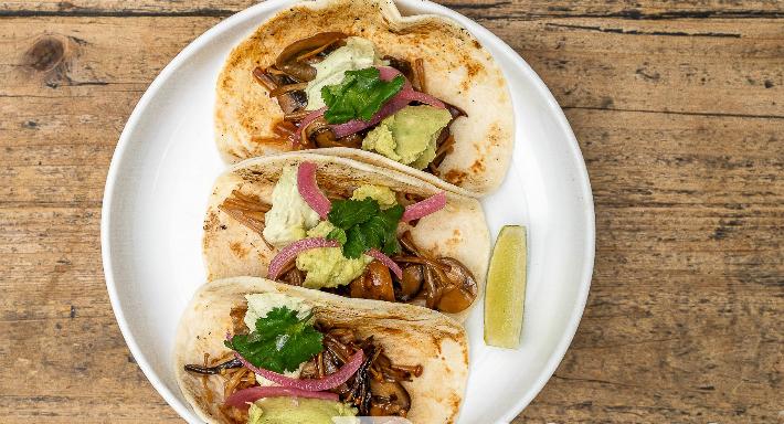 Room Two Ten photo 3