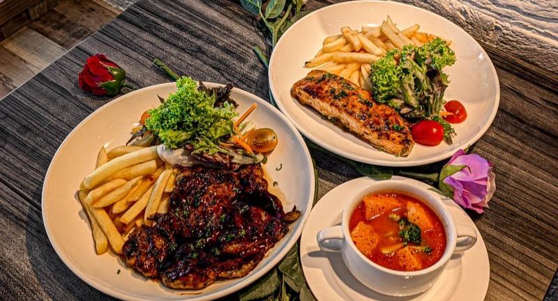 The Grumpy Bear - Thomson Plaza