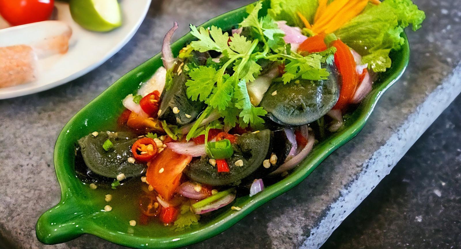 Huaikhwang Chicken Broth Noodle photo 4