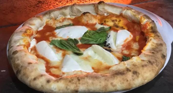 Pizzeria-Osteria E Io Pago