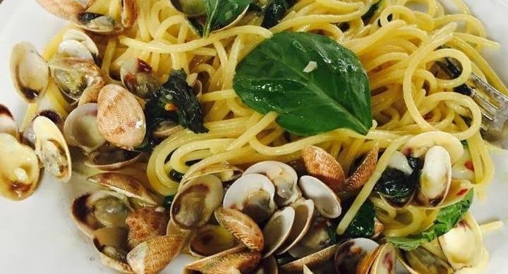 Pizzeria Trattoria  Alfredo & Alfredo photo 3