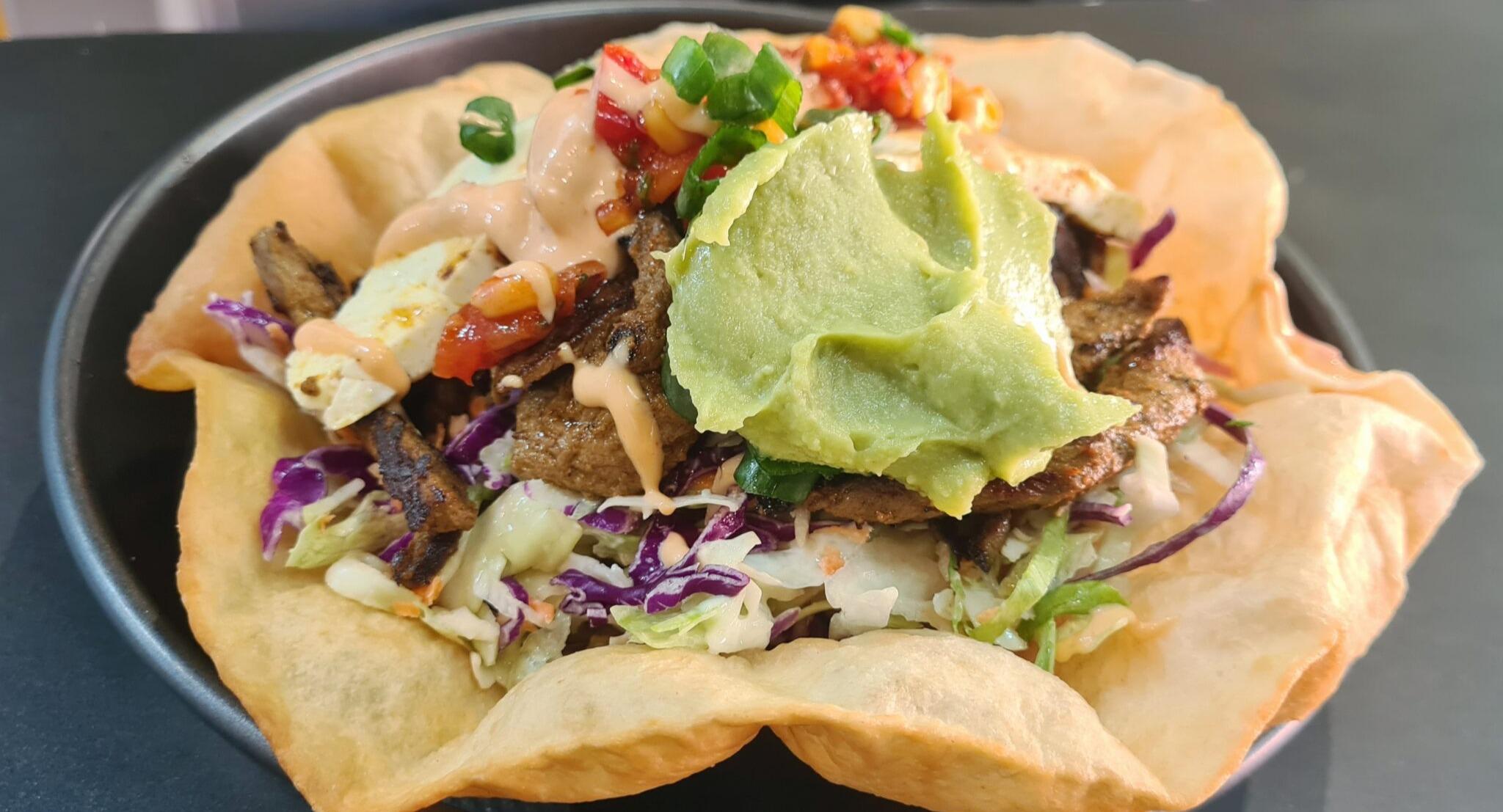 Amigos Restaurant photo 2