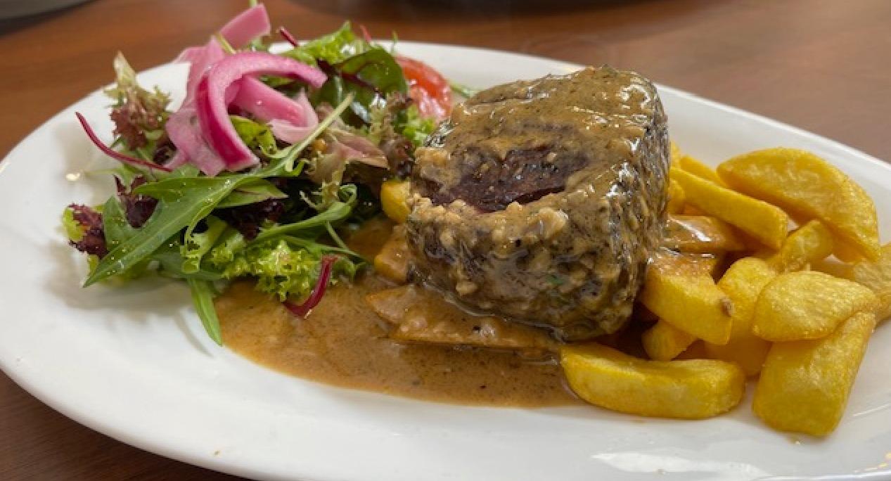 Riverside Kitchen and Bar photo 2