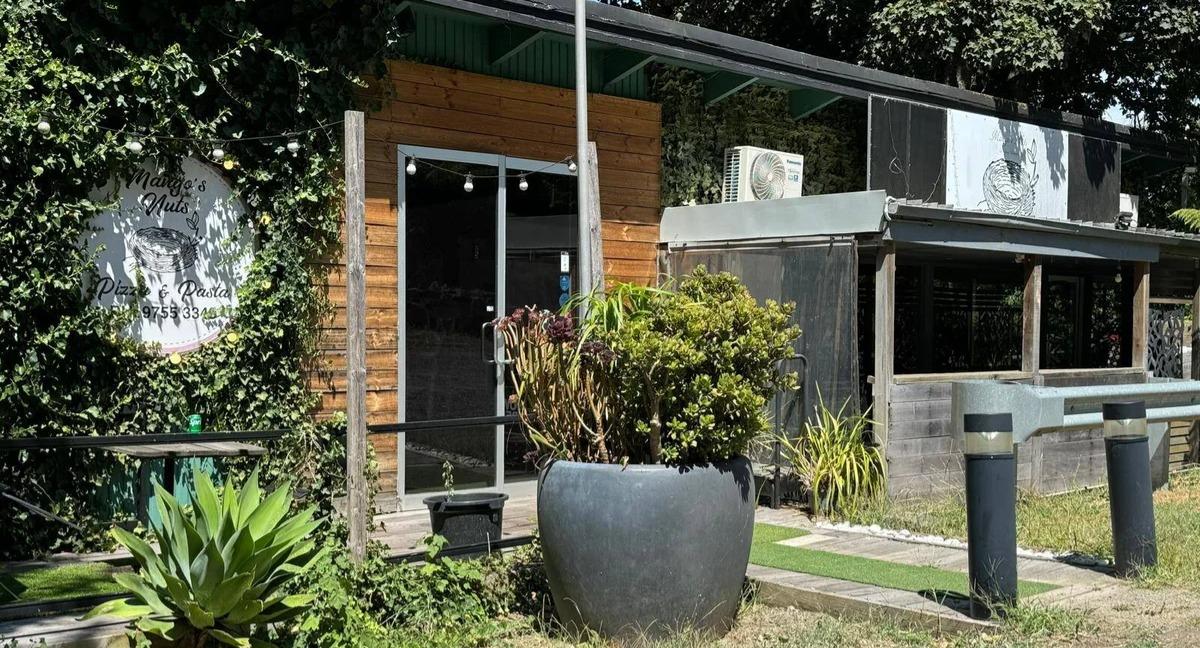 Mango's Nuts Cafe & Restaurant photo 4