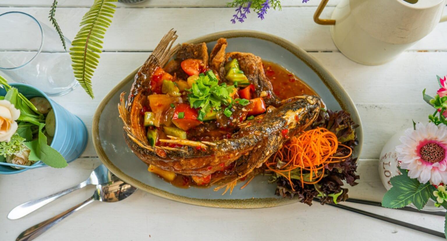 Full Moon Thai Erskinville photo 2