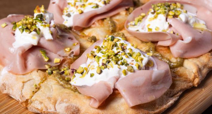 Zest Lounge Bar photo 4