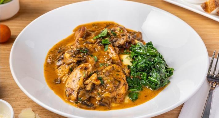 Mandolin Restaurant and Venue photo 2