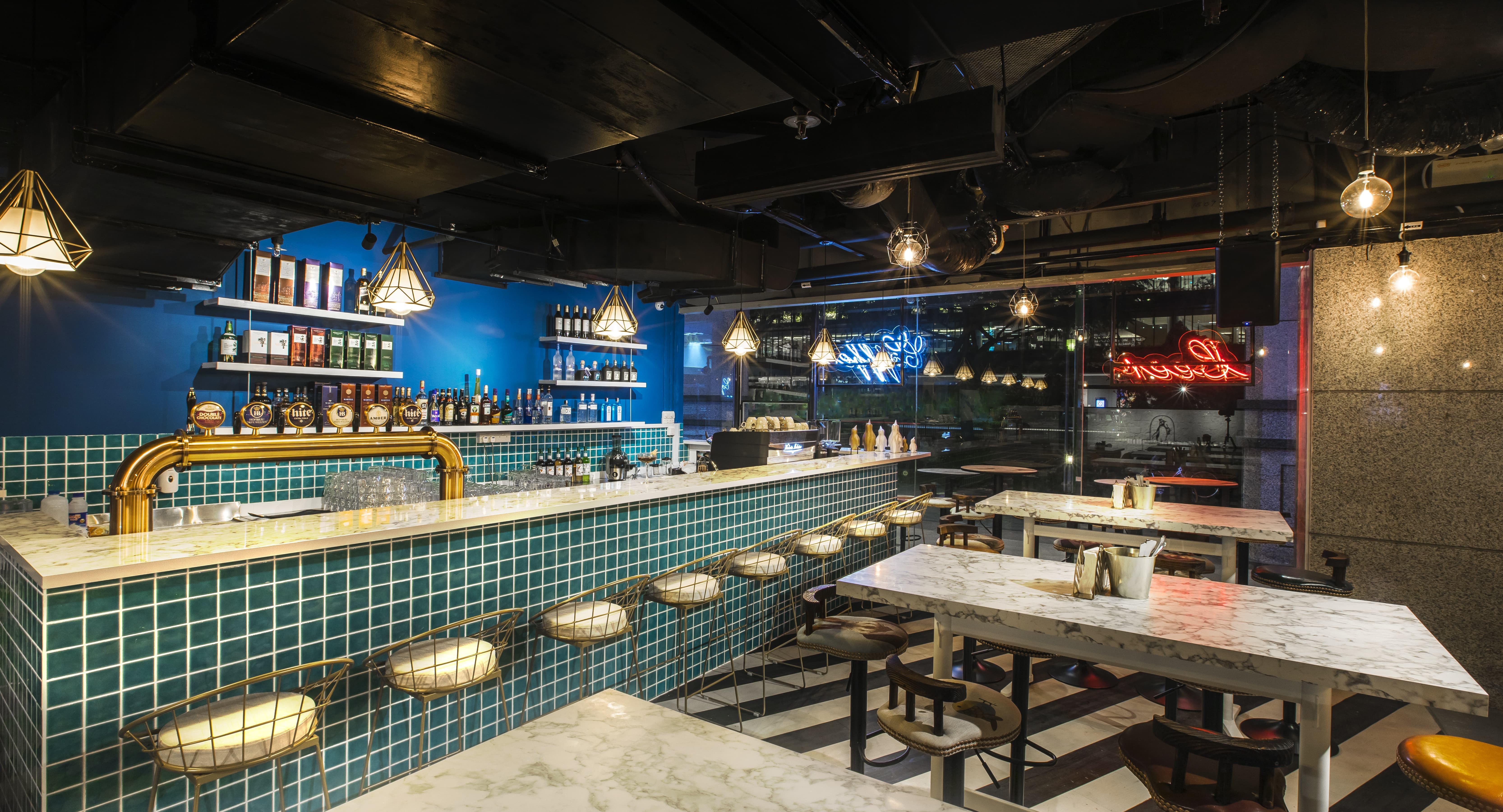 Tipsy Penguin photo 2