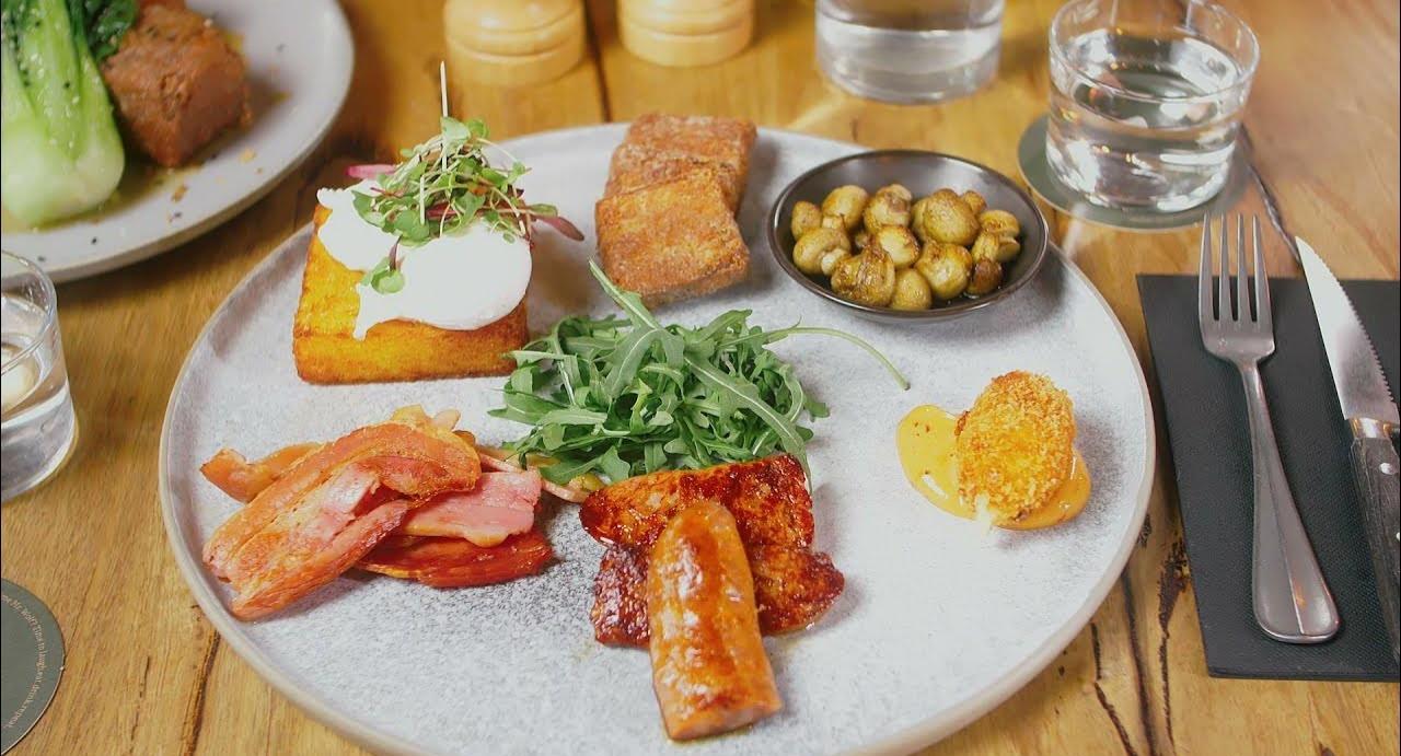 Wolf on Watton photo 2