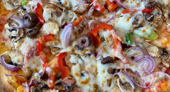 Degani Craigieburn Restaurant Woodoven Pizza