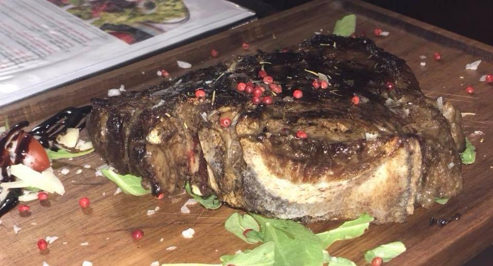 Piccadilly Pub photo 5