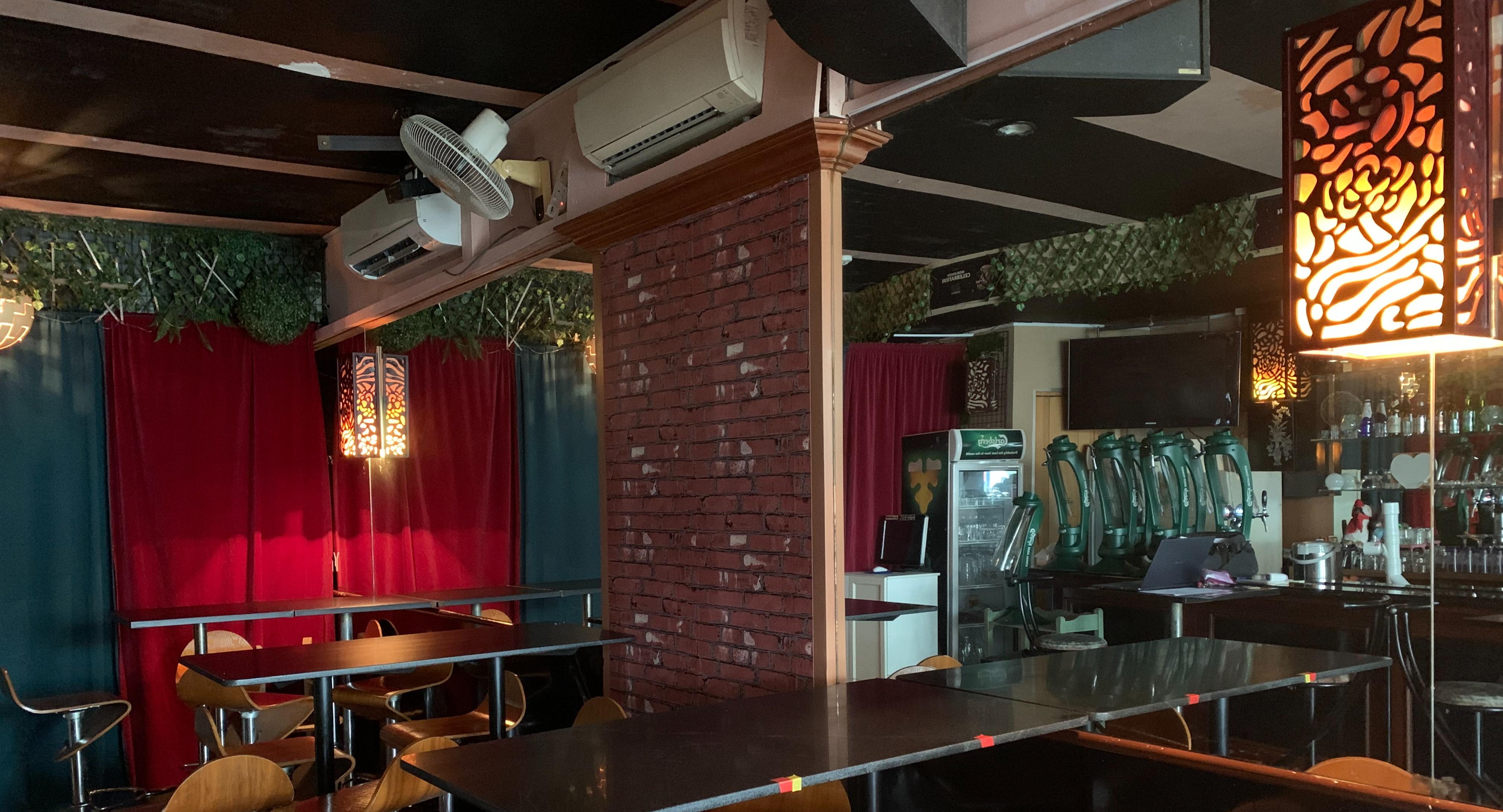 Buddy Buddy Cheers photo 3