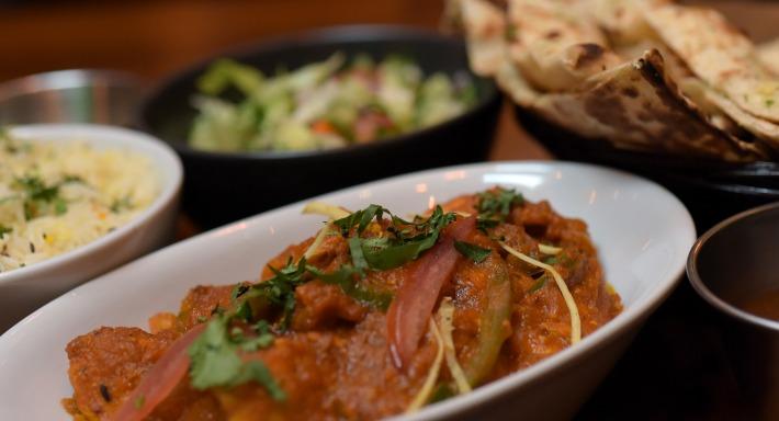 Hen & Chickens photo 2