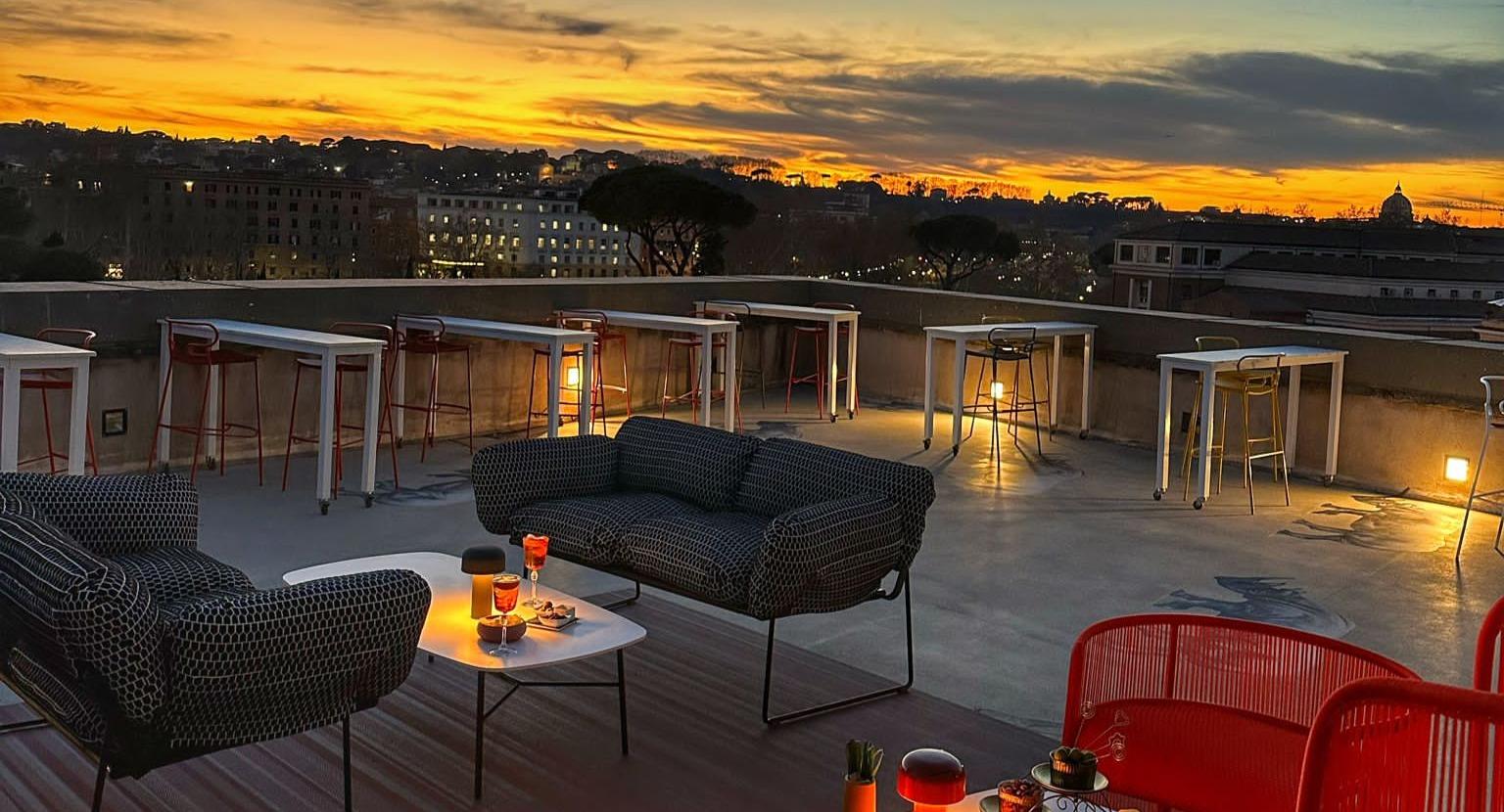 Rhinoceros Cocktail Bar photo 4