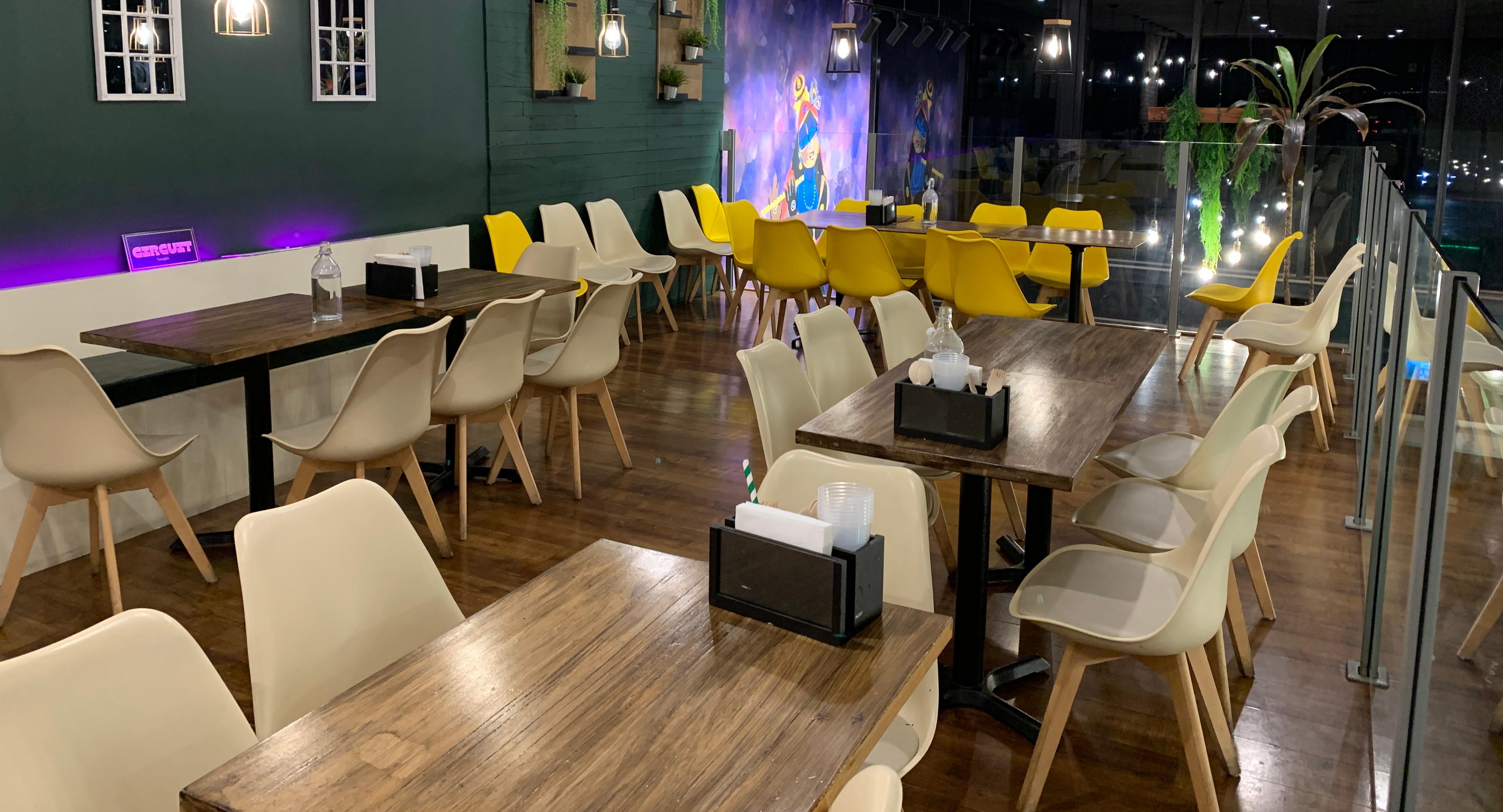 Laddu Gopal Pure Vegetarian Restaurant