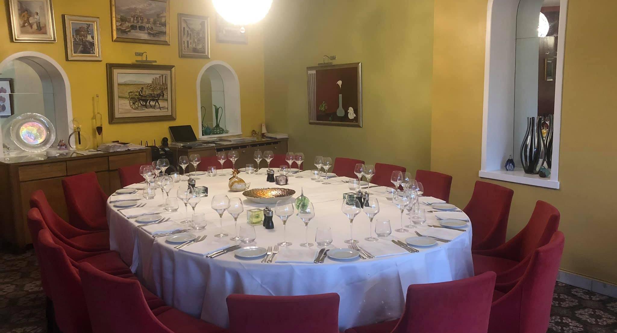 Manuel's Restaurant and Bar photo 4